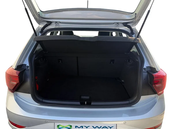 VOLKSWAGEN Polo (2022) — foto 8 van 20
