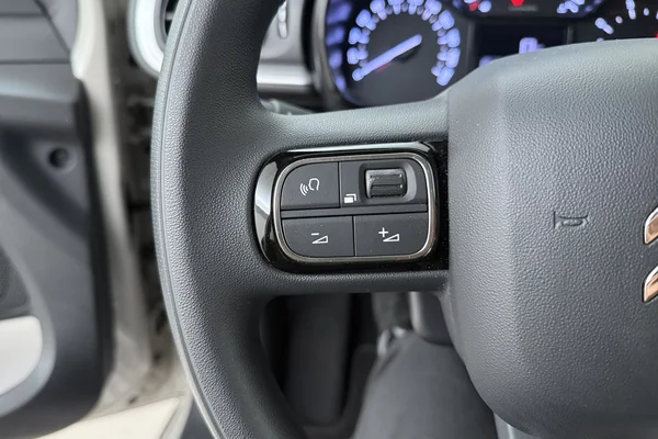 Citroen C3 (2023) — foto 6 van 19