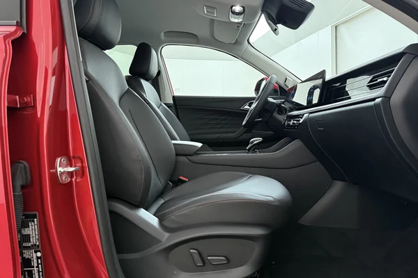 MG HS Hybrid+ (HEV) (2026) — foto 17 van 19