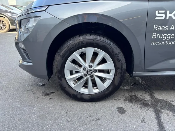 SKODA Kamiq (2026) — foto 15 van 22