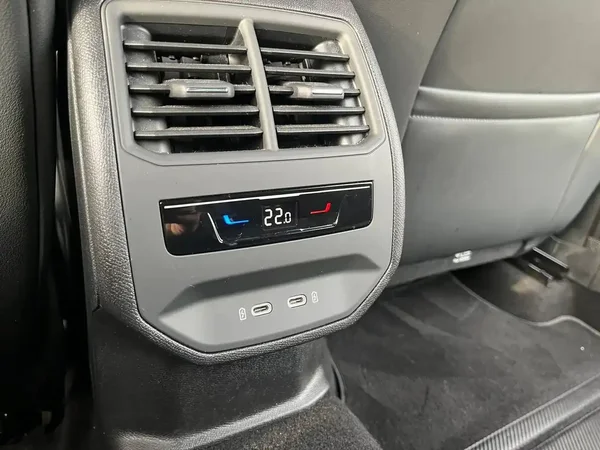 Cupra Formentor (2022) — foto 10 van 24