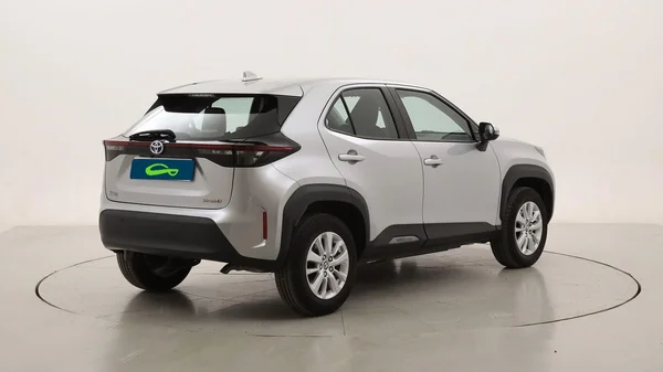 Toyota Yaris Cross (2022) — foto 16 van 20