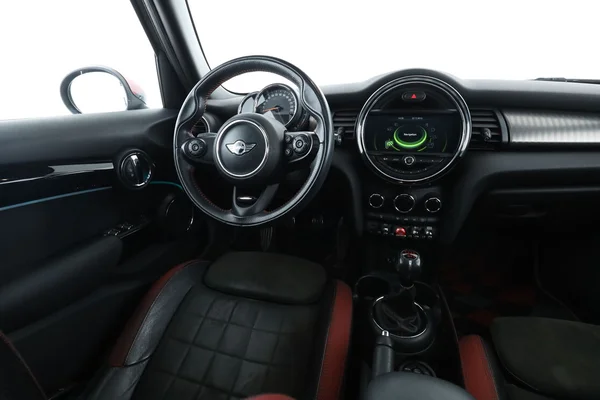 MINI MINI (2017) — foto 4 van 16