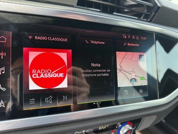 AUDI Q3 Sportback (2022) — foto 16 van 27