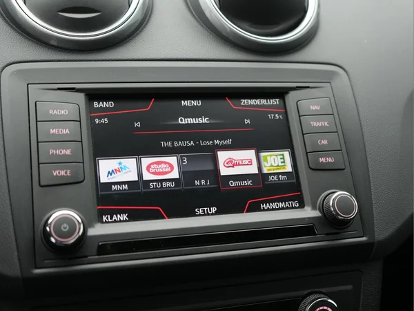 SEAT Ibiza SC (2015) — foto 8 van 28