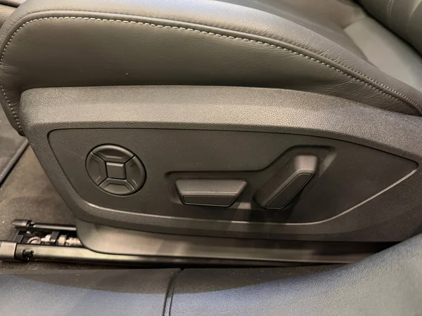 AUDI A6 (2026) — foto 2 van 15