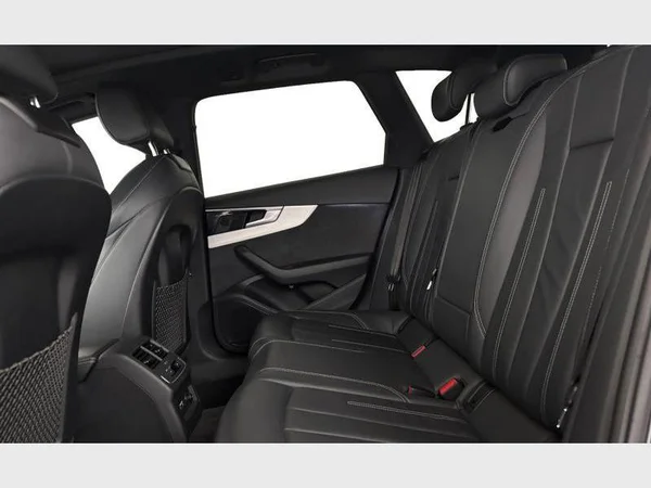Audi A4 (2023) — foto 3 van 40