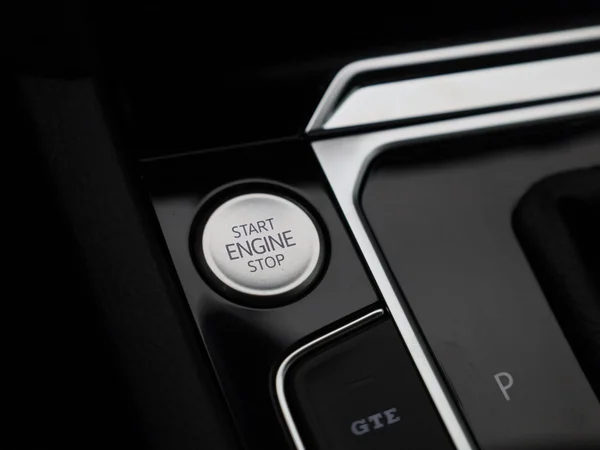 Volkswagen Arteon (2022) — foto 25 van 49
