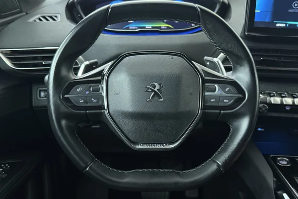 Peugeot 3008 PHEV (2023) — foto 2 van 20