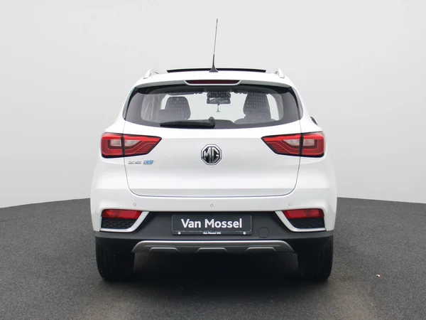 MG ZS EV (2020) — foto 39 van 43