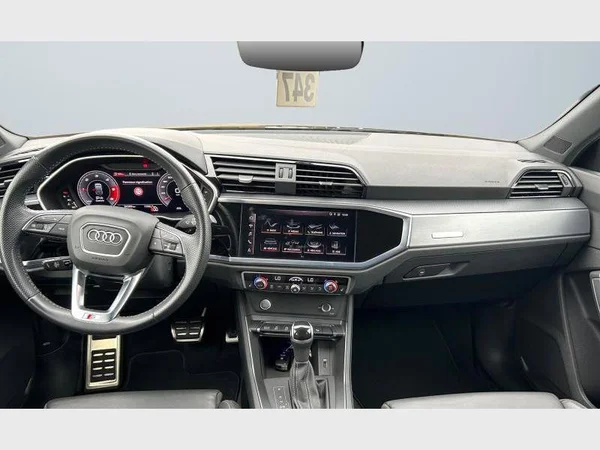 Audi Q3 Sportback (2020) — foto 4 van 29