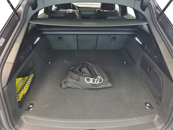 AUDI A6 Avant (2025) — foto 15 van 15