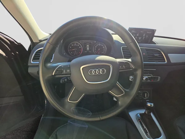 AUDI Q3 (2017) — foto 4 van 24