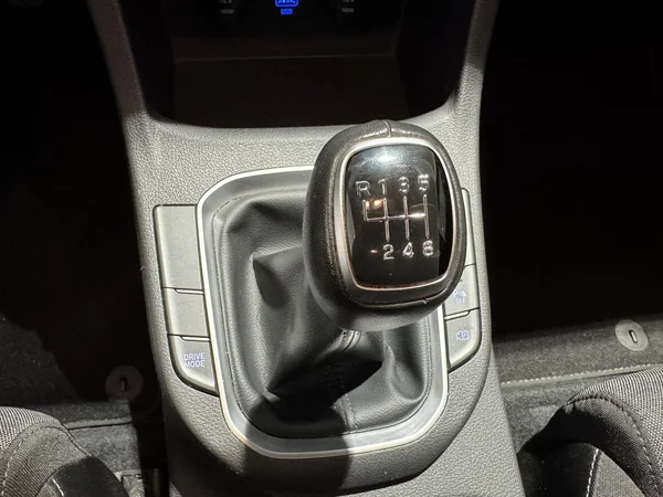 Hyundai i30 (2024) — foto 9 van 24
