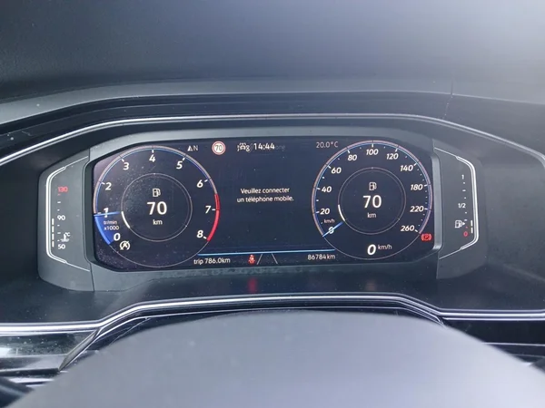 VOLKSWAGEN Taigo (2022) — foto 15 van 18
