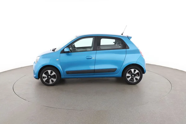 Renault Twingo (2016) — foto 9 van 16