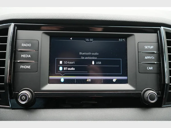 SKODA Karoq (2020) — foto 26 van 26