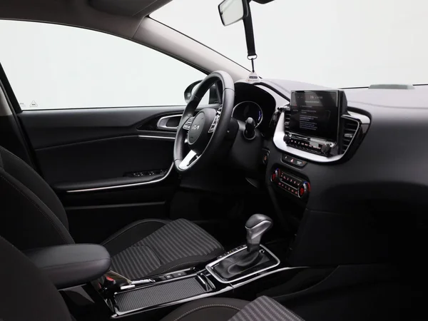 Kia XCeed (2023) — foto 26 van 41