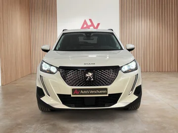 Peugeot 2008 58f819e7-4b3d-42cc-8ed6-d5430f58e9e9