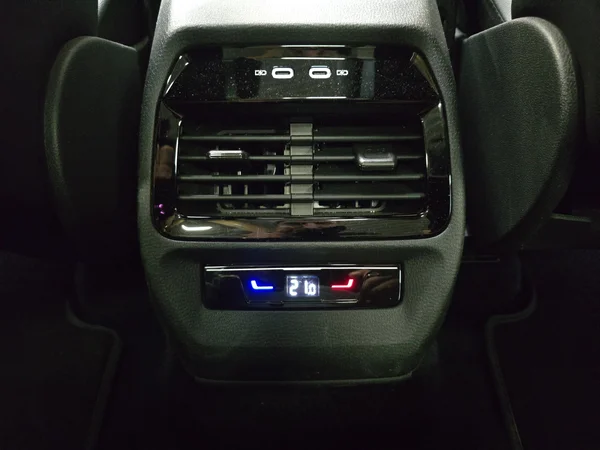 VOLKSWAGEN ID.5 (2024) — foto 7 van 24