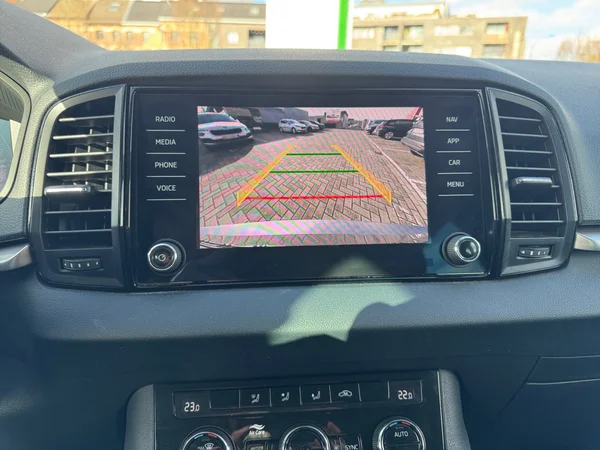SKODA Karoq (2025) — foto 11 van 21