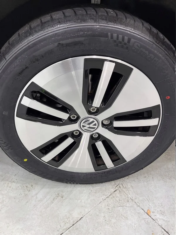 Volkswagen E-Golf (2019) — foto 50 van 75