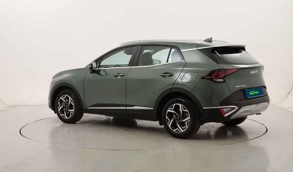 Kia Sportage (2023) — foto 18 van 24