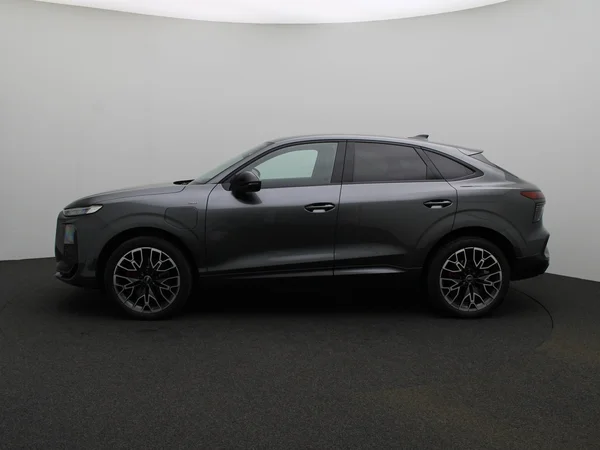 AUDI Q3 SUV e-hybrid (PHEV) (2026) — foto 15 van 16