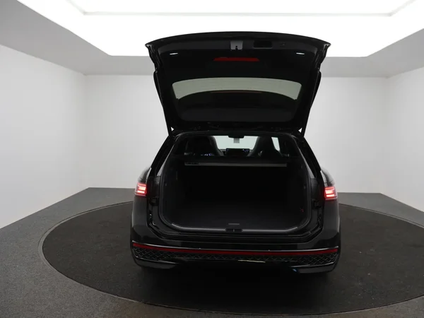 Volkswagen Passat (2024) — foto 9 van 32