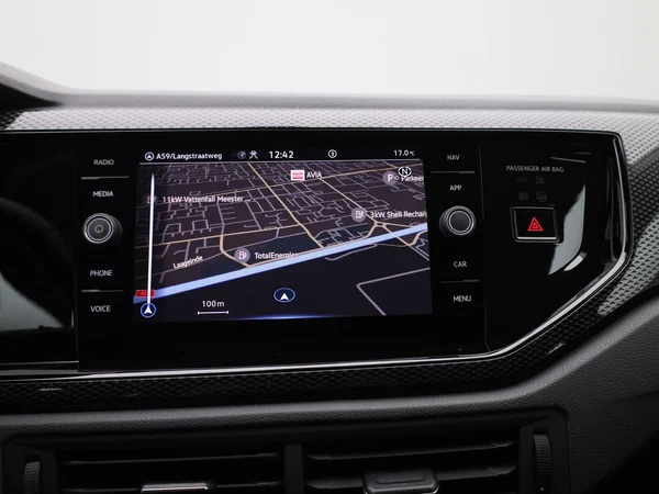 Volkswagen Polo (2022) — foto 8 van 38