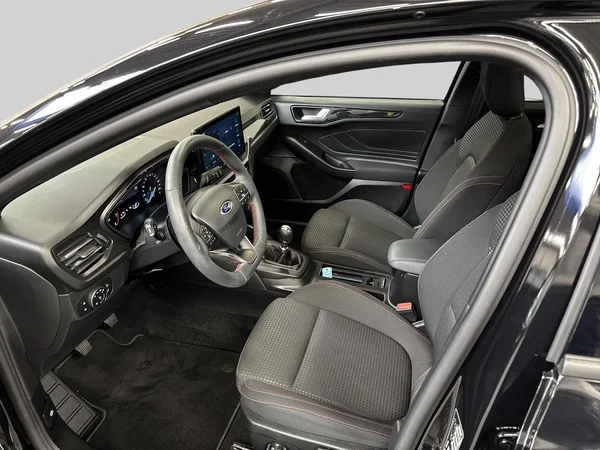 Ford Focus (2024) — foto 15 van 16