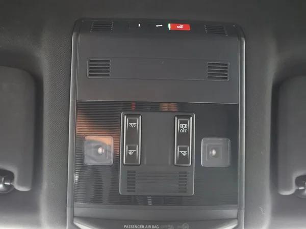 Volkswagen T-Roc (2021) — foto 16 van 30