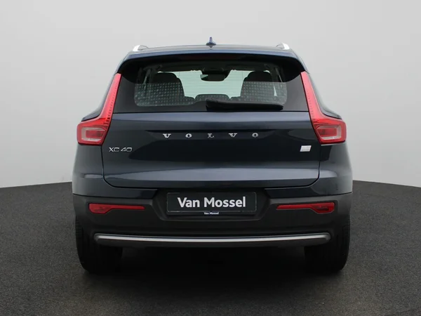 Volvo XC40 (2022) — foto 40 van 44