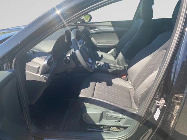 CUPRA Formentor e-Hybrid (PHEV) (2024) — foto 2 van 18