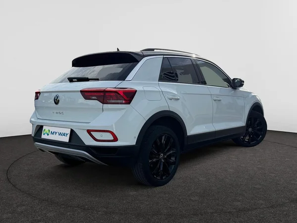 VOLKSWAGEN T-Roc (2023) — foto 21 van 24