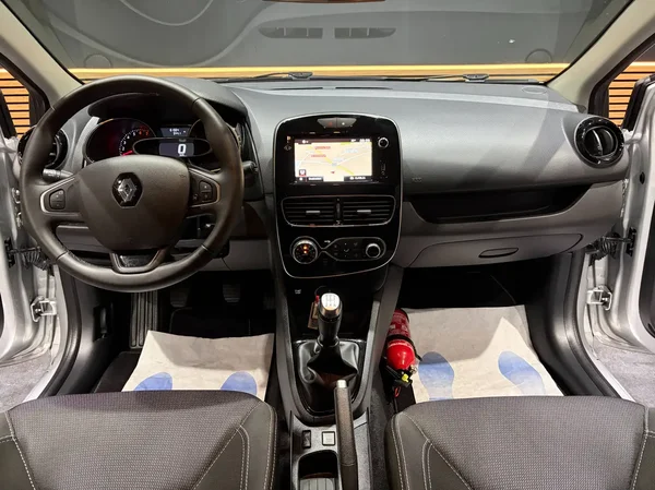 Renault Clio (2019) — foto 20 van 21