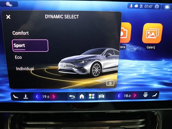 Mercedes-Benz CLA (2026) — foto 11 van 33