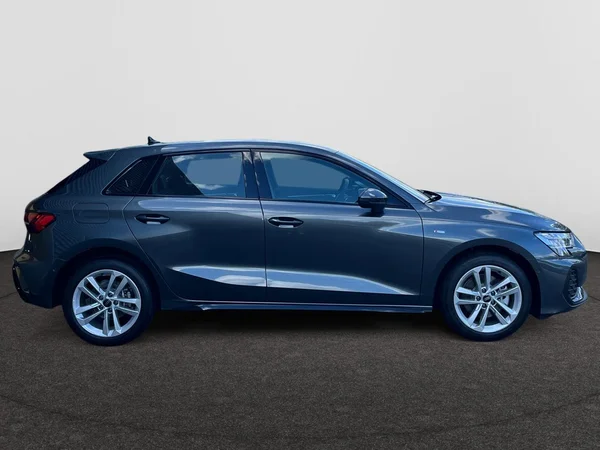 AUDI A3 Sportback PHEV (2026) — foto 21 van 22