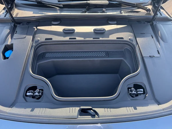 AUDI A6 Avant e-tron (2025) — foto 15 van 25