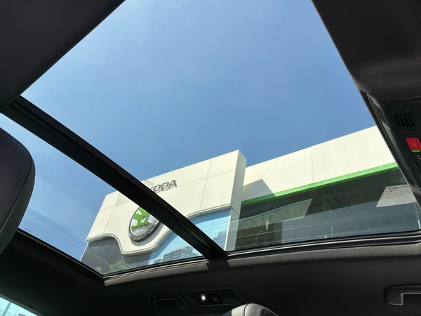 VOLKSWAGEN Tiguan (2022) — foto 11 van 24