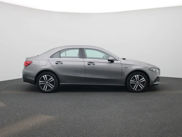 Mercedes-Benz A-Klasse (2020) — foto 44 van 47
