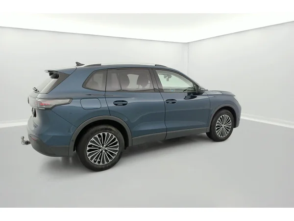 VOLKSWAGEN Tiguan (2025) — foto 4 van 36