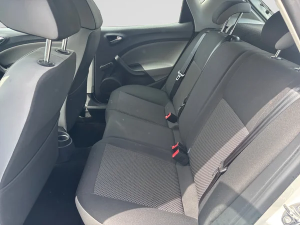SEAT Ibiza 5P/D (2017) — foto 6 van 15