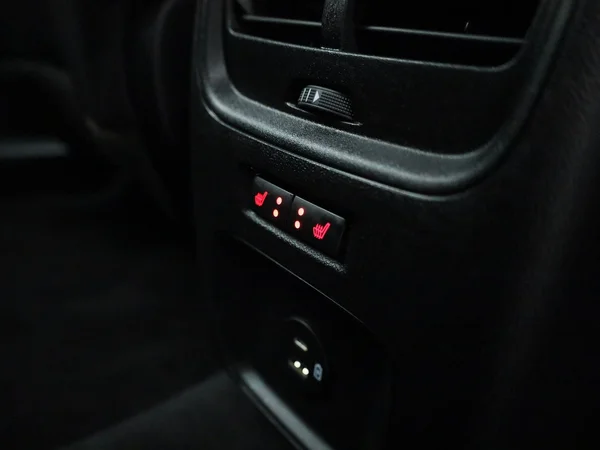Ford Kuga (2022) — foto 29 van 41