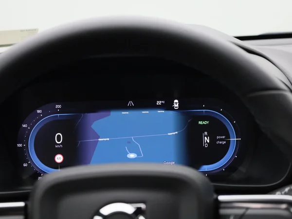Volvo XC40 (2023) — foto 40 van 41