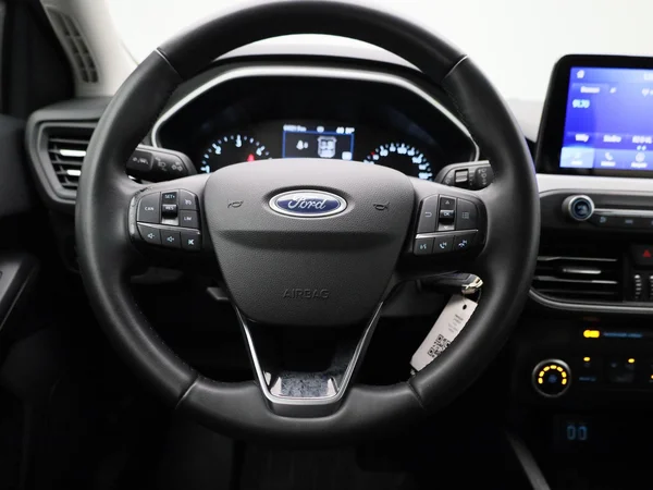 Ford Focus (2021) — foto 38 van 38