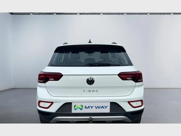 Volkswagen T-Roc (2022) — foto 24 van 29