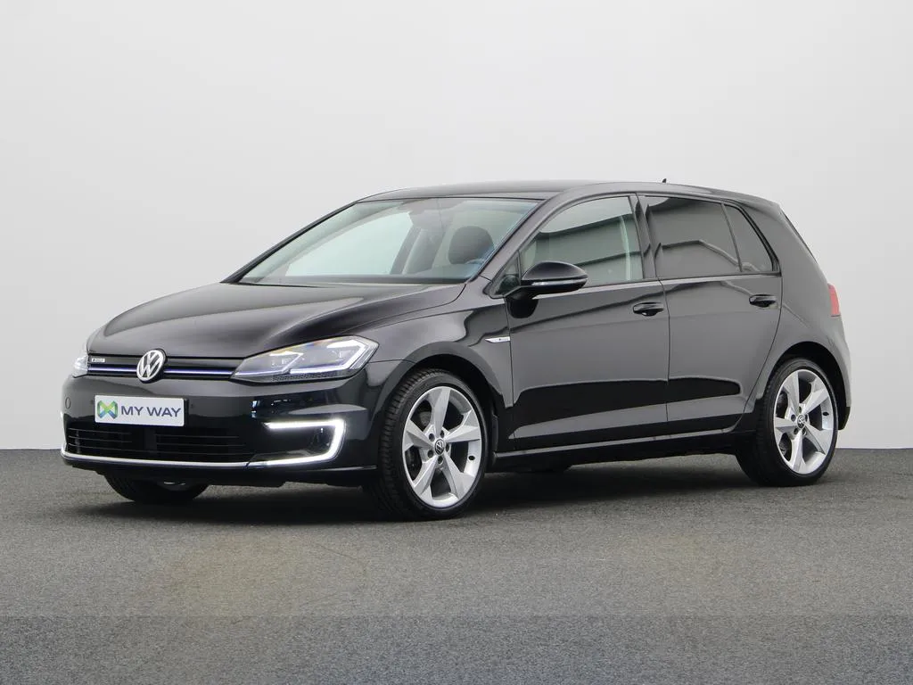 VOLKSWAGEN e-Golf 1122_98840_2019