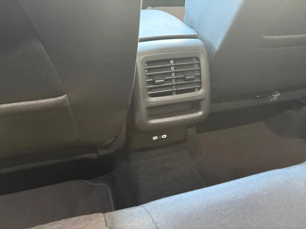 VOLKSWAGEN T-Roc (2026) — foto 11 van 24