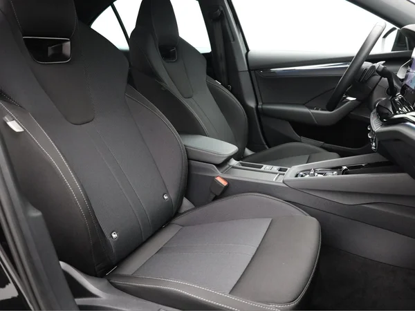 SKODA Octavia (2022) — foto 20 van 25